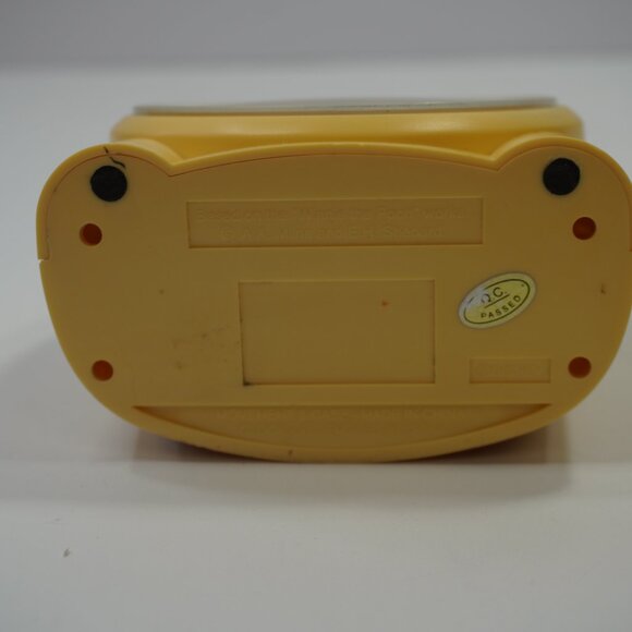 VINTAGE Winnie The Pooh Dreams Of Honey Disney Alarm Clock Tested & Works - Picture 7 of 7